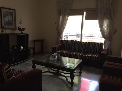 Apartment for sale in Hamra شقة للبيع في حمرا