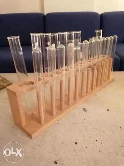 Original Test tubes with wooden rack (tube a essaie)