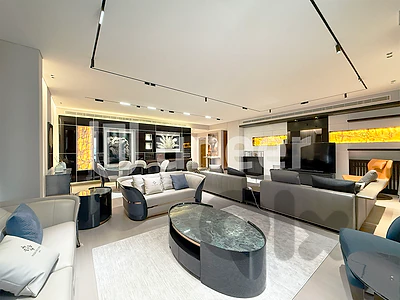 Ras Beirut | For Sale | Fully Furnished & Decorated | 200 sqm