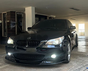 BMW 5-Series 2005