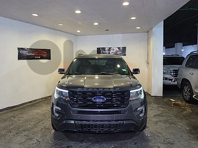 2016 Ford Explorer SPORT 67,000 Km Only Company Source 1Owner Like New