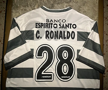 sporting reebok kit historic ronaldo 28