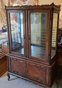 Vintage Showcase- good condition / فترين قديمة/ vitrine