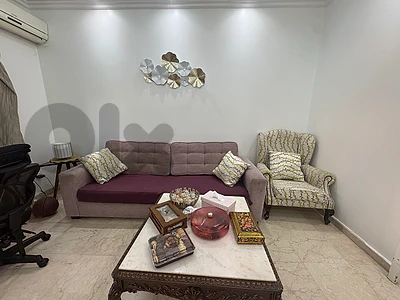 طقم غرفة قعود مريح فستقيliving room sofas and chairs free deliv