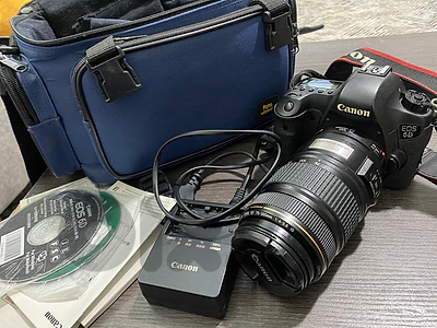 Canon 6d +Lens 70-300mm Image stabilizer بداعي سفر