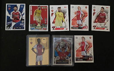 Topps Match Attax Arsenal Premium - RARE Gold Edge + Trophy Triumph Topps Match Attax Arsenal Premium - RARE Gold Edge + Trophy Triumph