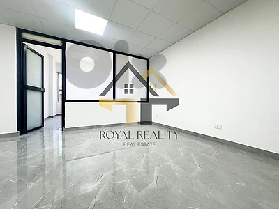 office for rent in hamra -KZ مكتب للايجار في الحمرا