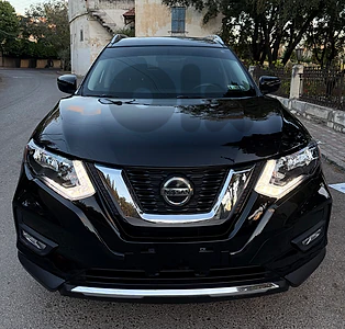Nissan Rogue 2018 Nissan Rogue SV AWD 64,000 miles