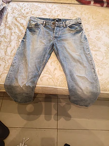 gucci jeans original size midium