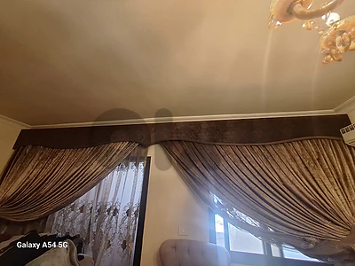 salon curtain