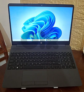 HP Laptop i5 11th Gen - Touch Screen - Excellent Condition