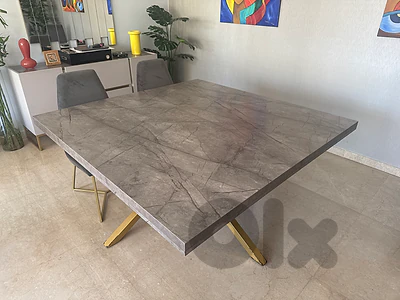 Dining table wooden stuface