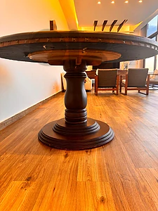 poker table