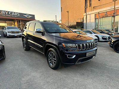 Jeep Grand Cherokee 2019 limited 4x4 Jeep Grand Cherokee 2019 limited 4x4