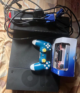 ps4 fat like new m3a gifts السعر بيتزبط