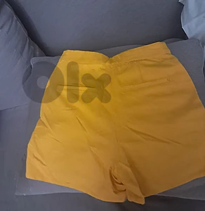 zara short