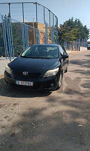 Clean Toyota Corolla 2010