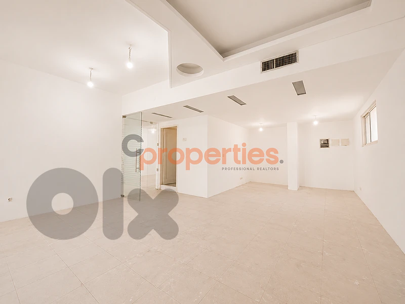 Office for rent in Hamra CPBMKH27 مكتب للإيجار في الحمرا