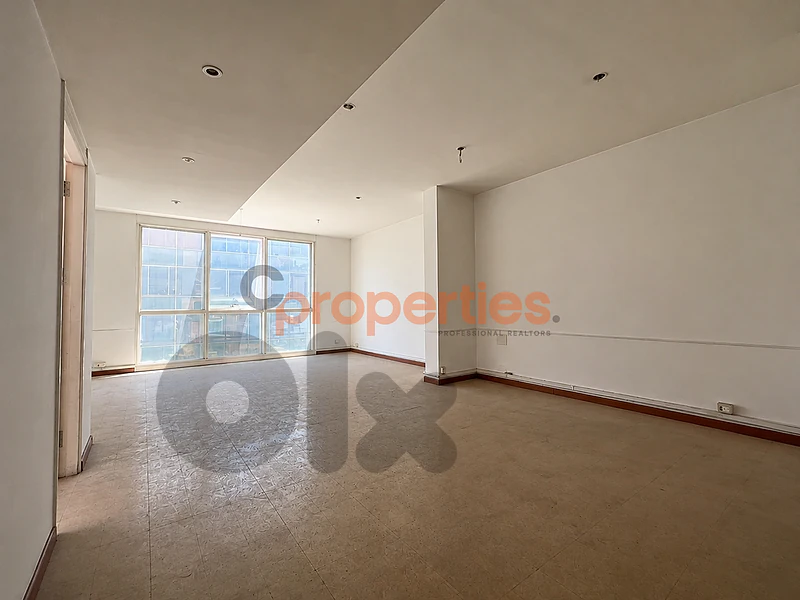 Office for rent in Hamra CPBMKH26 مكتب للإيجار في الحمرا