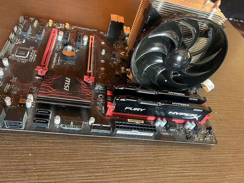 i7 7700 + 16gb 3200 + motherbord +cooler