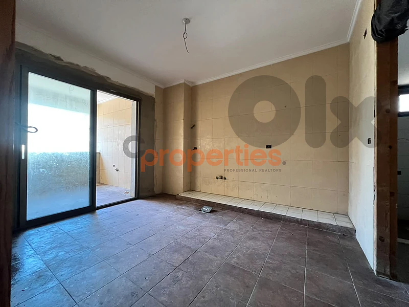 Core&Shell Apartment for sale in Hamra CPBMKH30 شقة للّبيع في الحمرا