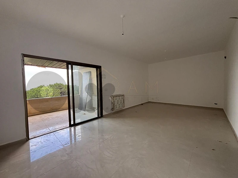 Ballouneh | 135 sqm | Prime Location