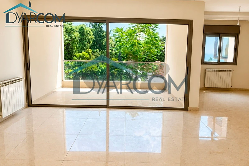 DY3591 - Kfarehbab Spacious Apartment for Sale!