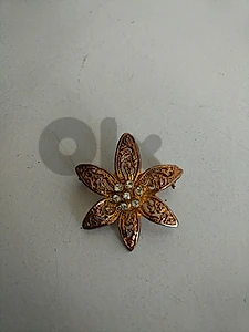 Old flower brooch - Not Negotiable