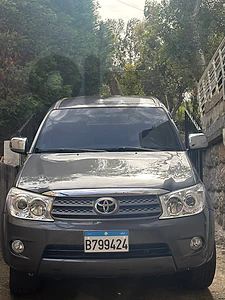 Toyota Fortuner 2009