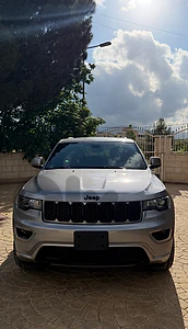 Jeep Grand Cherokee 2019 altitude