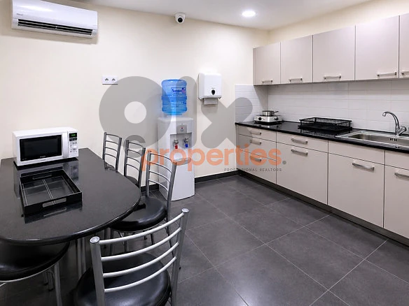 Shop For Sale In Achrafieh - CPBMH24 محل للبيع في الأشرفية