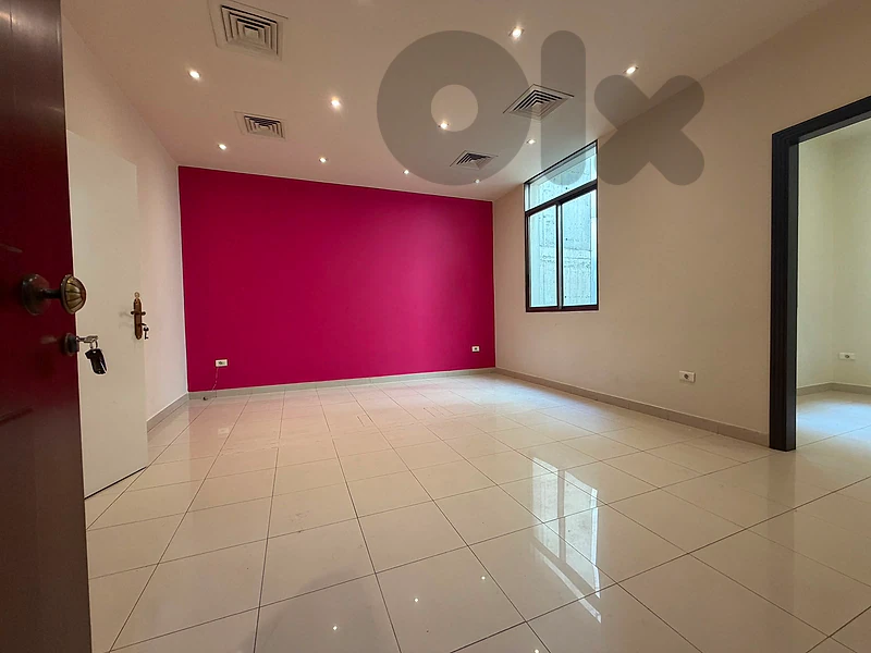 Shop For Rent in DownTownمحل تجاري للإيجار في وسط بيروت