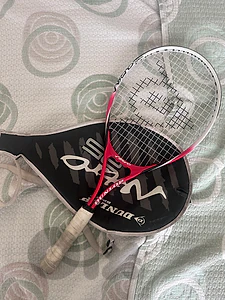 Tennis racket + grip
