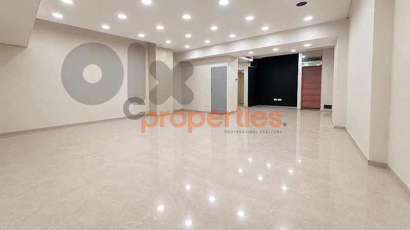 Showroom For Rent in Downtown Beirut –صالة للإيجار وسط بيروت -CPBHS111