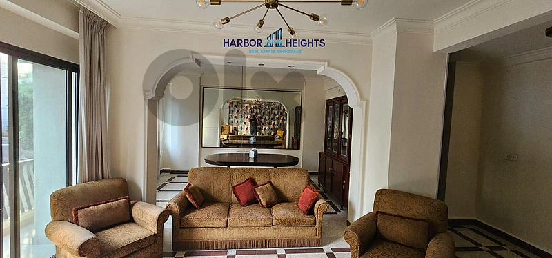 Apartment for Rent in Achrafieh - شقة للإيجار في الأشرفية