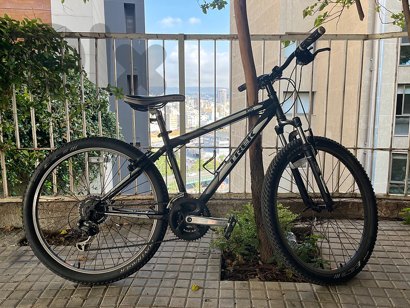 TREK bycicle singletrack series 820 26"(inch)
