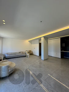 Semi Furnished Apartment Batrakiyye • شقة للايجار في البطركية