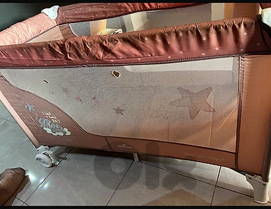 Bed for girls and boys with Philips Avent