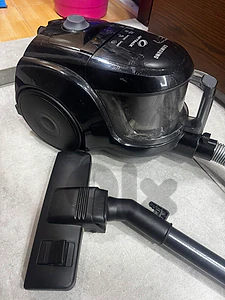 vacuum cleaner