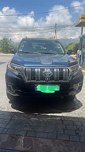 Toyota Prado 2018 blue