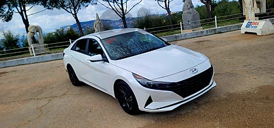 Hyundai Elantra 2021