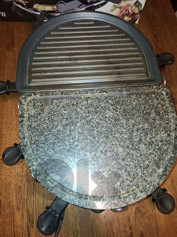RACLETTE machine