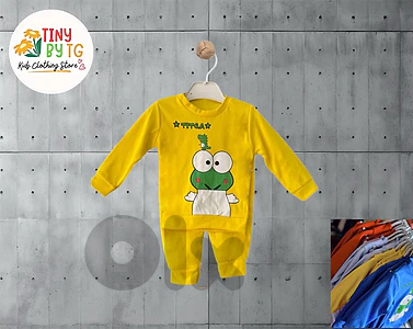 Baby clothes (3 to 12 months)