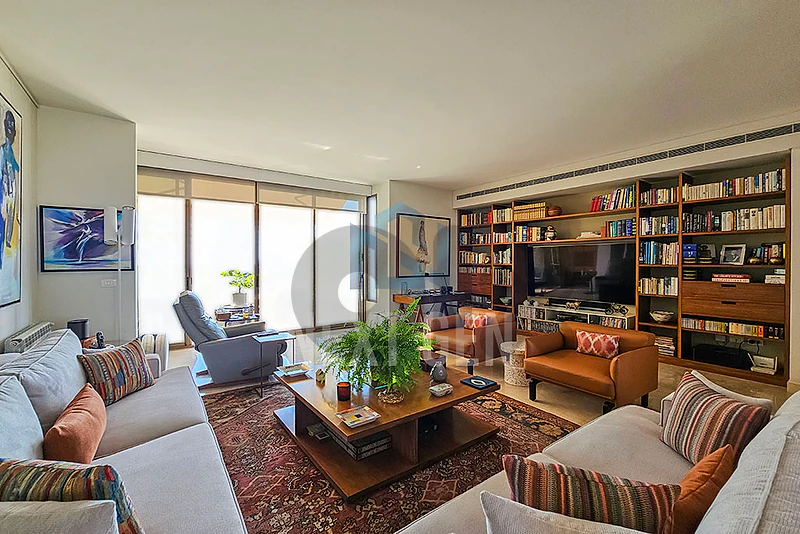 Apartment for Sale in Clemenceau | شقة للبيع في كليمنصو