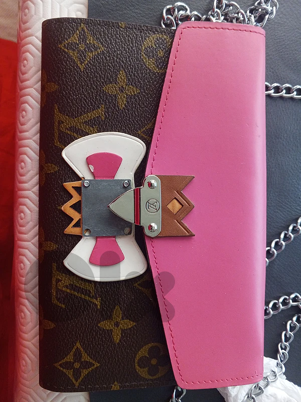 Louis Vuitton pursue