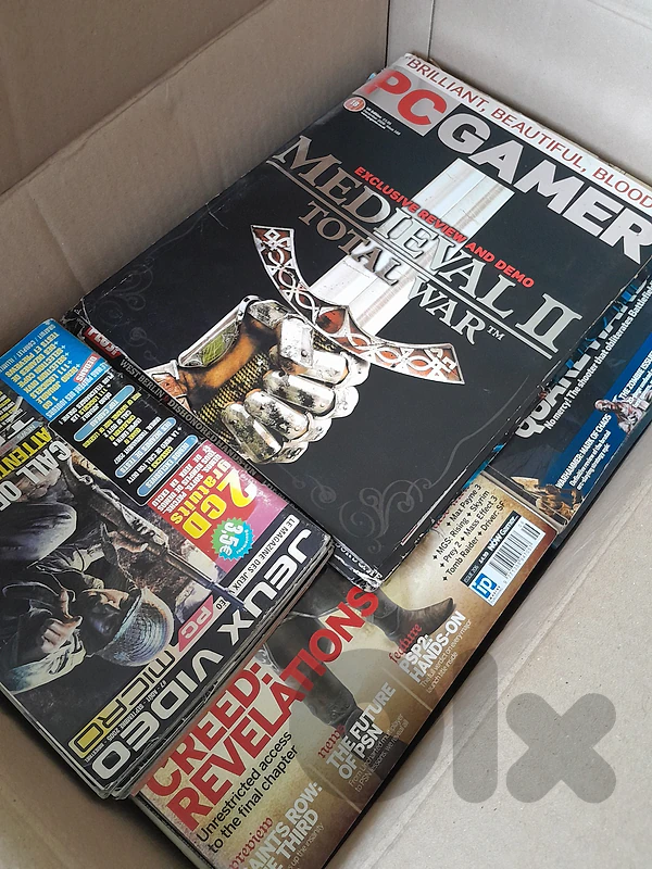 A box of 85 pc and console magazines some special editions