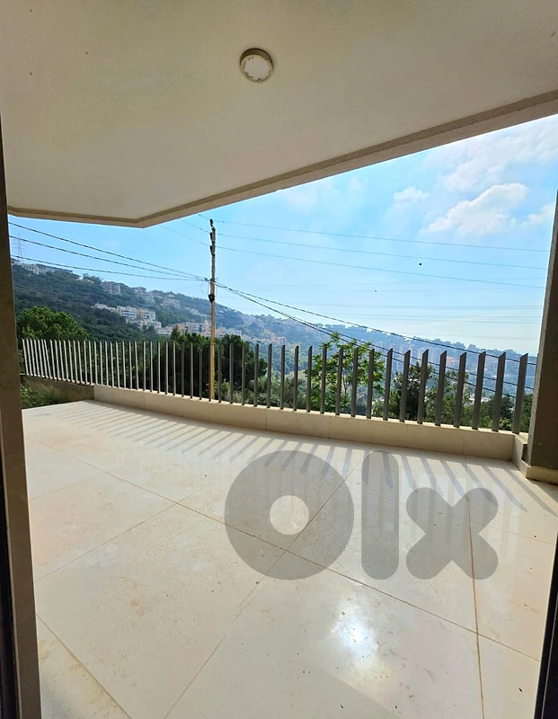 شقة للايجار في بيت مري Deluxe apartment for rent in Ain Saadeh