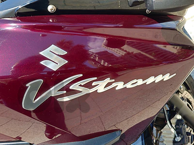 2009 Suzuki V-Strom 1000 – Only 14,500 km – Like New