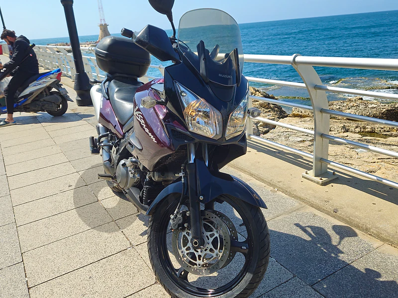 2009 Suzuki V-Strom 1000 – Only 14,500 km – Like New