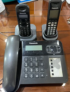 2 Handy 1 office phone Panasonic